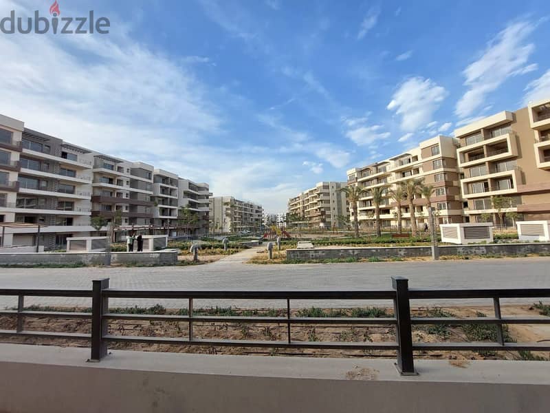 Palm hills new cairo  Apartment with garden 5