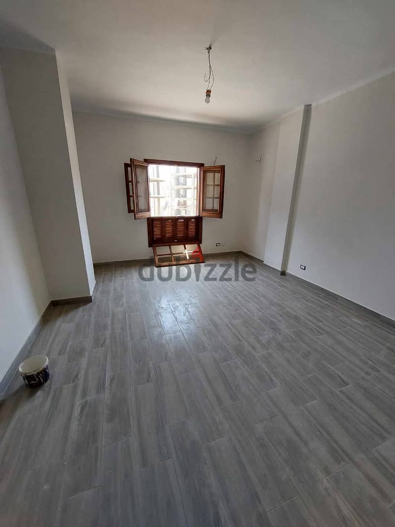 Apartment for sale, National Defense Villas, near Mohamed Naguib Axis, Al Diyar Compound, and Al Jazeera Street, minutes from Concord Plaza.  First re 7