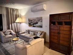 Apartment in Fifth Square ultra modern furnished . 0
