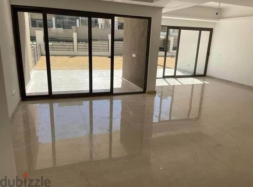 Villa for sale, 250m Ready to move in Al Marasem Fifth Square Compound 1