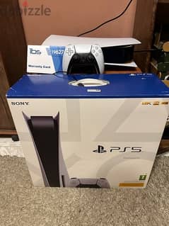 Ps5 825 gega arabic version with ibs warranty in a Good condition