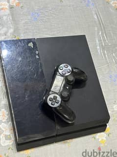 playstaion 4 slim with one accessory