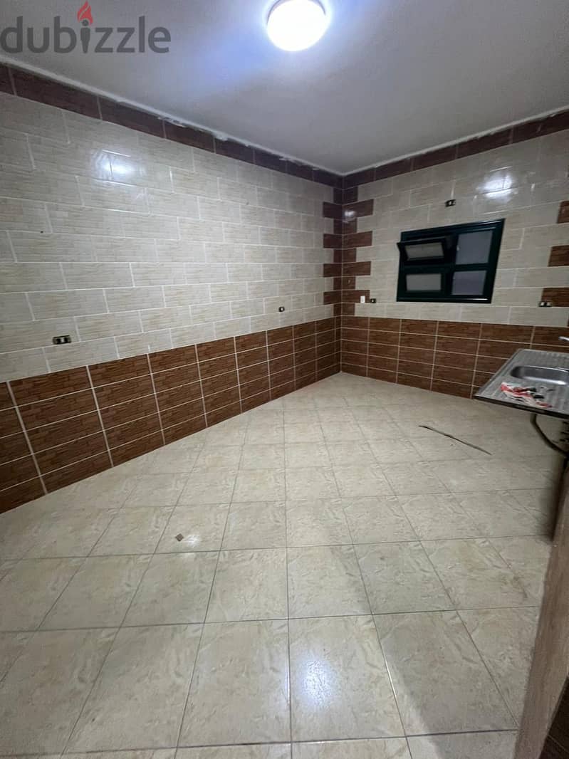 An apartment for rent, residential and administrative, in the Violet Settlement, directly on the 90th, near Mo’men, Bashar, Waterway 2, and Petrosport 5