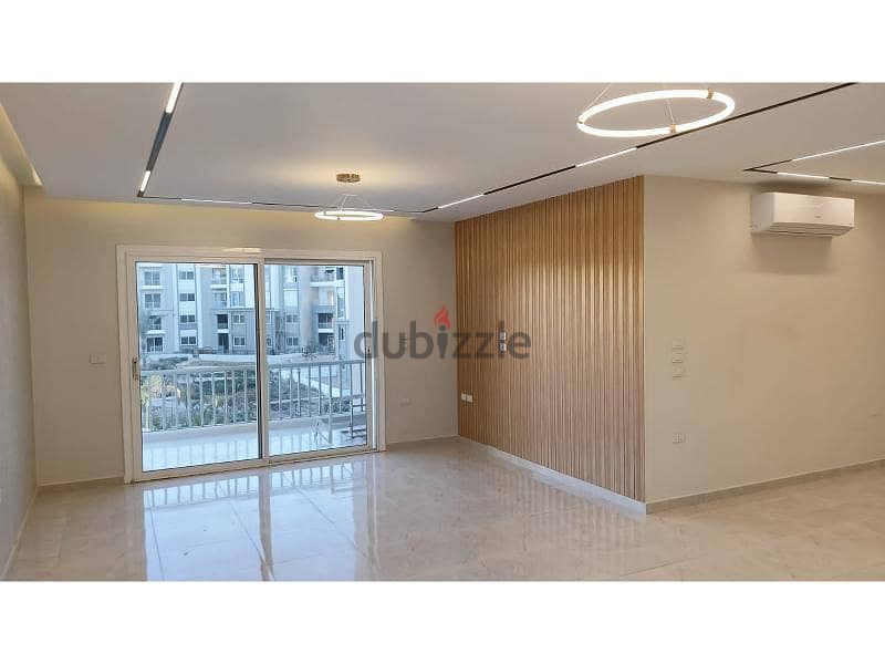 Apartment for rent in Hyde Park ultra Super lux  . 1