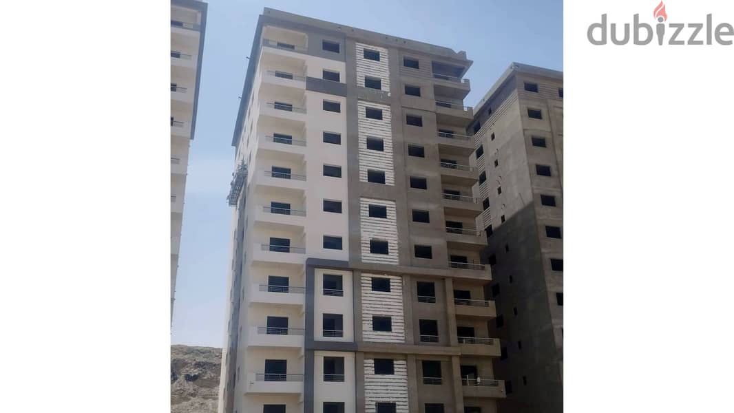 Receive immediately, with a 30% down payment, a fully 153 meter nautical apartment in Nasr City, Green Oasis Compound. 4