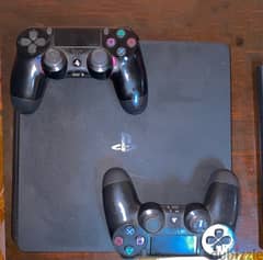 PlayStation 4 slim 0
