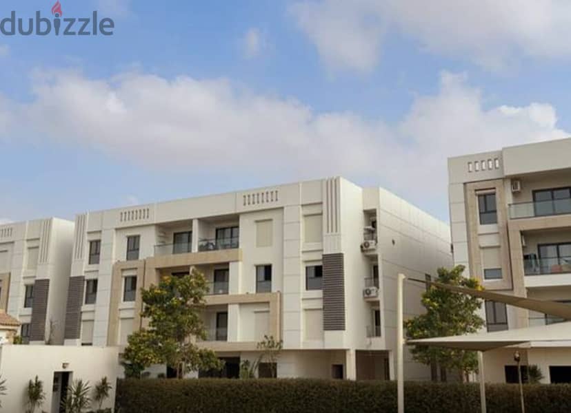 Immediately receive a fully finished hotel apartment with kitchen, managed by Concord, in front of City Center Almaza, with the lowest down payment an 2