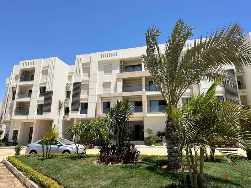 Immediately receive a fully finished hotel apartment with kitchen, managed by Concord, in front of City Center Almaza, with the lowest down payment an 3