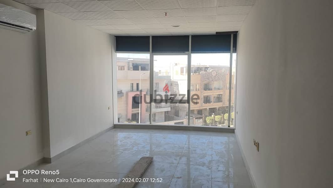 new cairo banafseg مكتب او عيادة للايجار 50 متر بمول في منطقة البنفسج التجمع الخامس 3