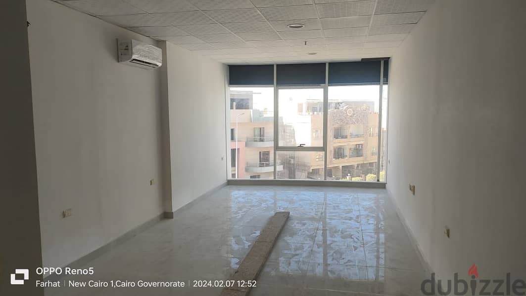 new cairo el banafseg  مكتب او عيادة للبيع 50 متر بمول في منطقة البنفسج التجمع الخامس 4