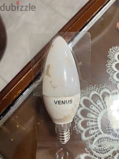 لمبه فينوس Venus