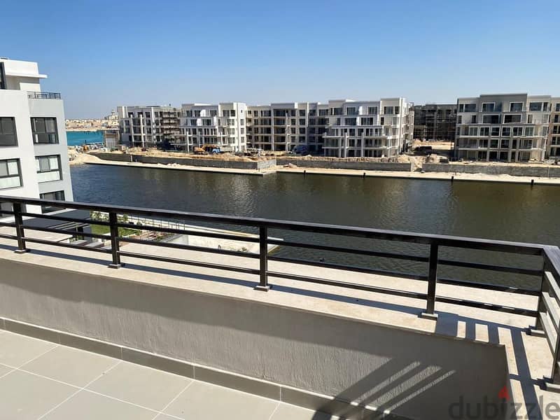 Fully Finished and Furnished Chalet for Sale in Marina 1 Marassi Open View Very Prime Location Ready to Move  Walking distance to the Marina 4