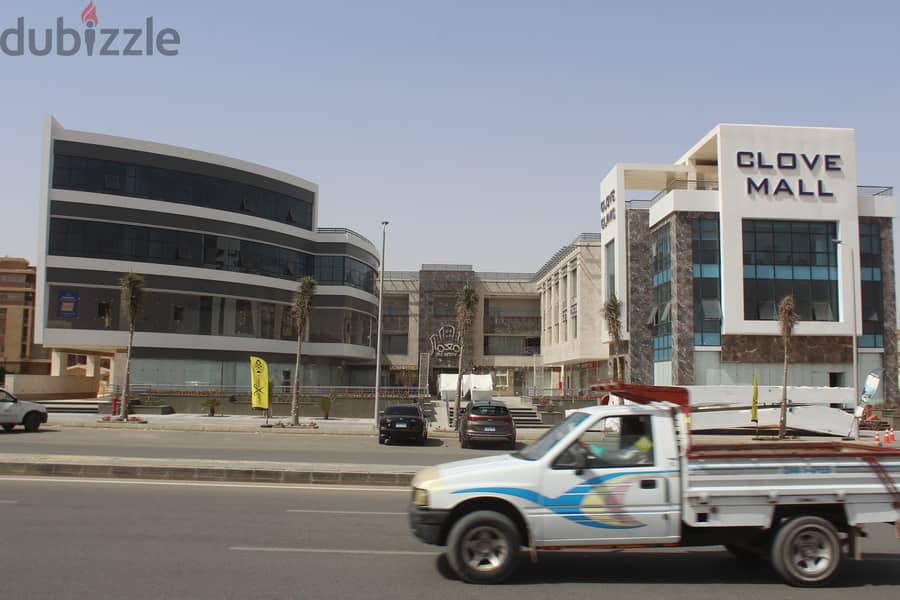 clove mall el koronfel new cairo عيادة للبيع 74 متر استلام فوري وتقسيط على 12 شهر بمنطقة القرنفل التجمع الخامس 6