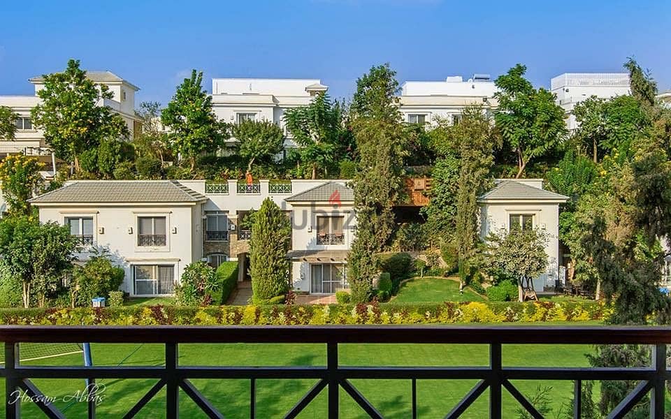 I Villa, 205 sqm garden with 75 sqm garden, New Cairo, Aliva Mountainview Compound, the future, installments over 8 years 2