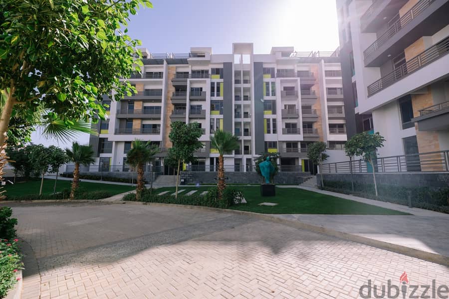 Duplex for sale, 5 rooms, in front of Dar Misr, Fifth Settlement, minutes from the American University 3