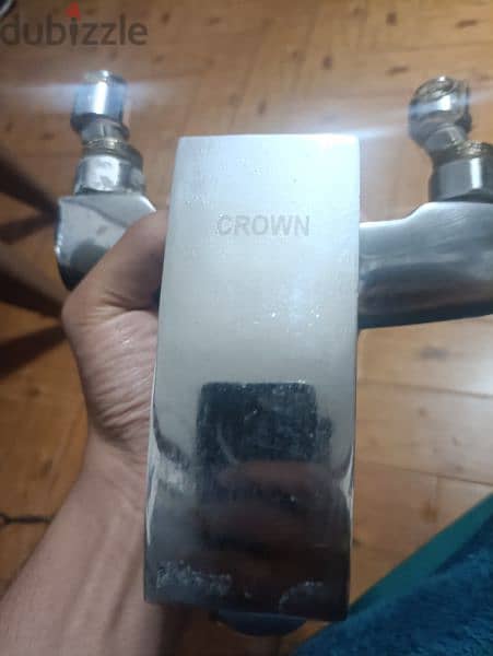 خلاط حوض Ideal و خلاط دوش Crown
مستعملين حالة جيدة 5