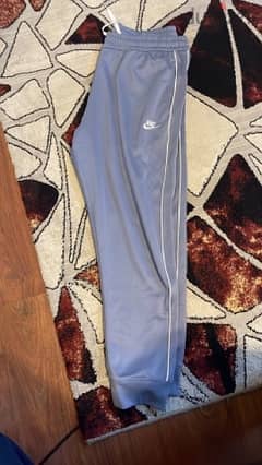 Nike pants 100% authentic worn once as new