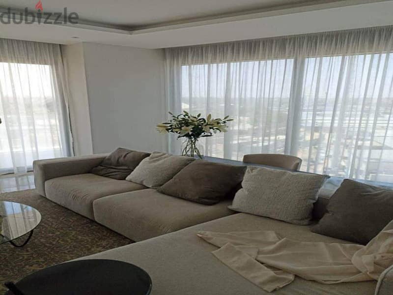 Apartment for a snapshot price in Zed East Settlement in installments 6