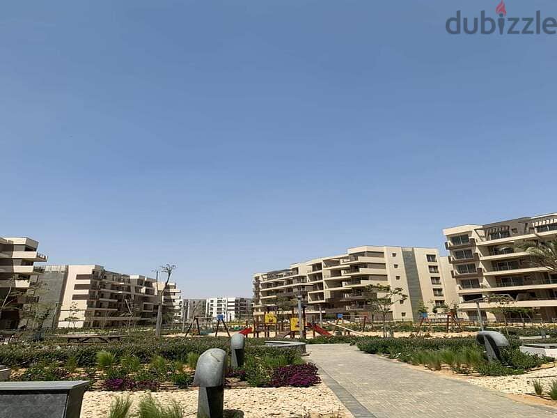 شقة لوكيشن متميز للبيع بأحسن سعر في بالم هيلز القاهرة الجديدة 2
