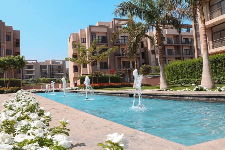 Hotel apartment for sale view Landscape and lake in fifth square - El marassem 4