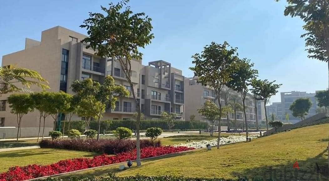 Hotel apartment for sale view Landscape and lake in fifth square - El marassem 5