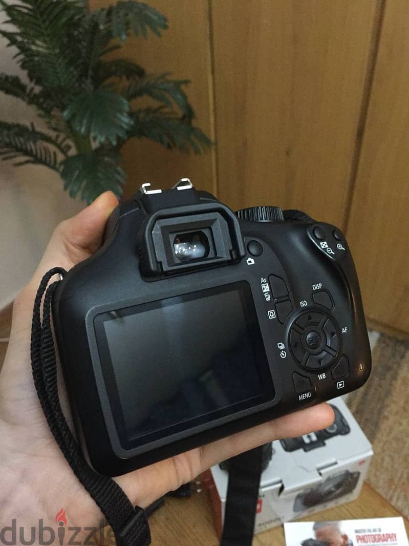 كاميرا المبتدئين Canon4000d 5