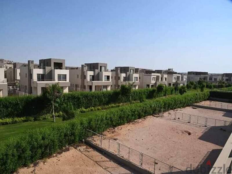 Apartment View Lagoon Direct For Sale Palm Hills New Cairo 5