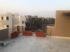 Fully Furnished Studio in Eastown New Cairo