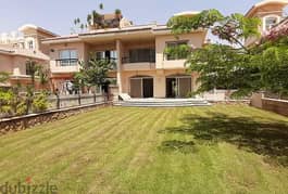 For Rent Twin House Prime Location in Compound River Walk