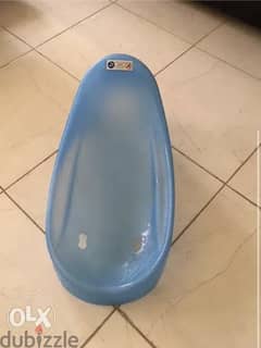 Original Chicco bathing chair like new كرسي  استحمام تشيكو أصلي كالجدي 0