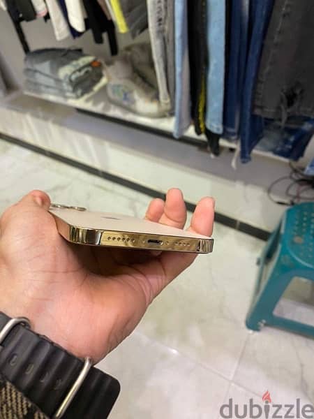 iPhone 12 Pro Max Gold 6
