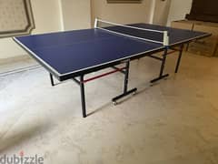 ping pong table+rackets and balls