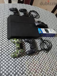 ps4 with 4 controlers