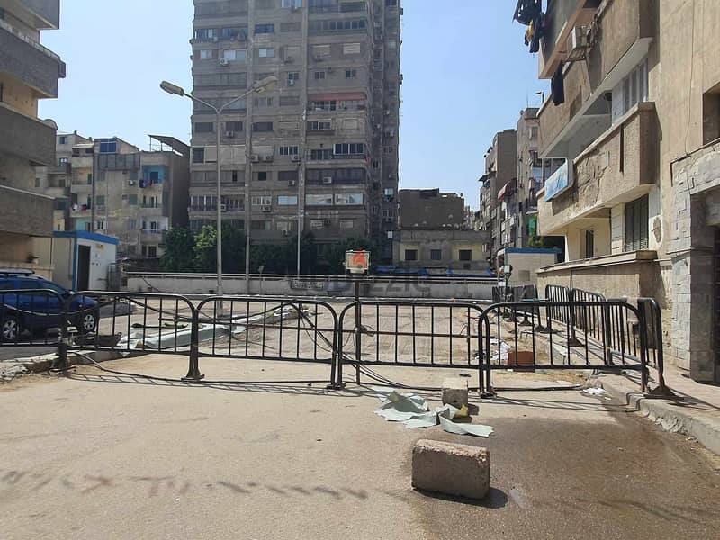 شقه للبيع عند سور نادي الترسانة فوق نفق شارع وادي النيل عمارات الاوقاف 1