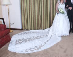 فستان زفاف لقطة للبيع