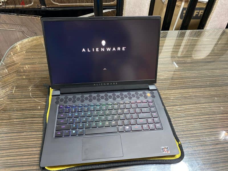 alienware m15 r7 Gaming laptop 5