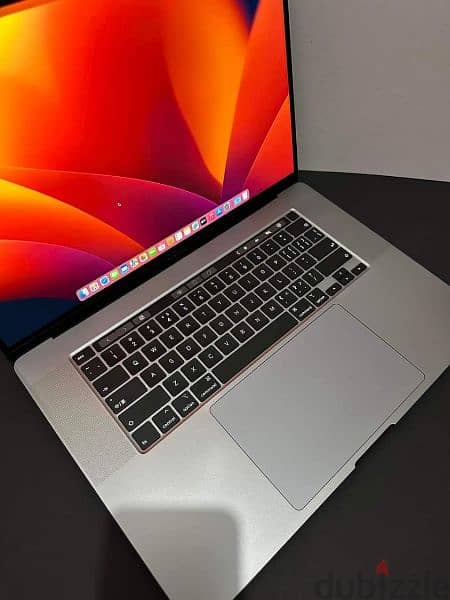 Mac book pro 2019 core i9 3