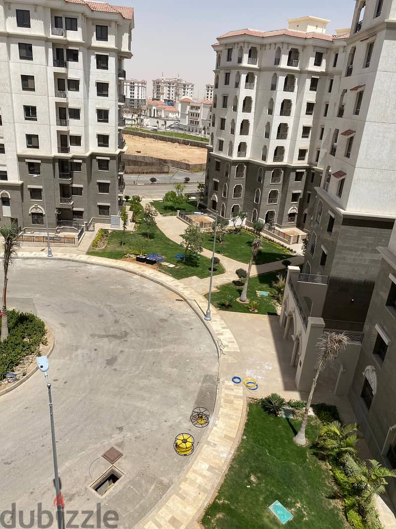 resale apartment in celia talat mostafa view green river special price 1