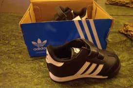 adidas shoes new  with its box and tag 0