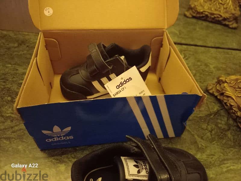 adidas shoes new  with its box and tag 2