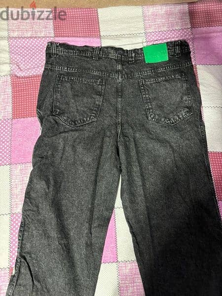 léon relaxed jeans pants local brand 2