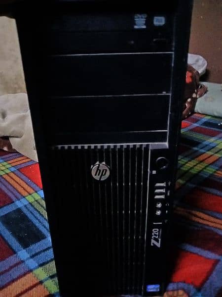 hp z220 with core i 7 3770  للجيمز والمونتاج 0