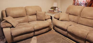 2 lazy boy sofas 3 seats and 2 seats in a very good condition 0
