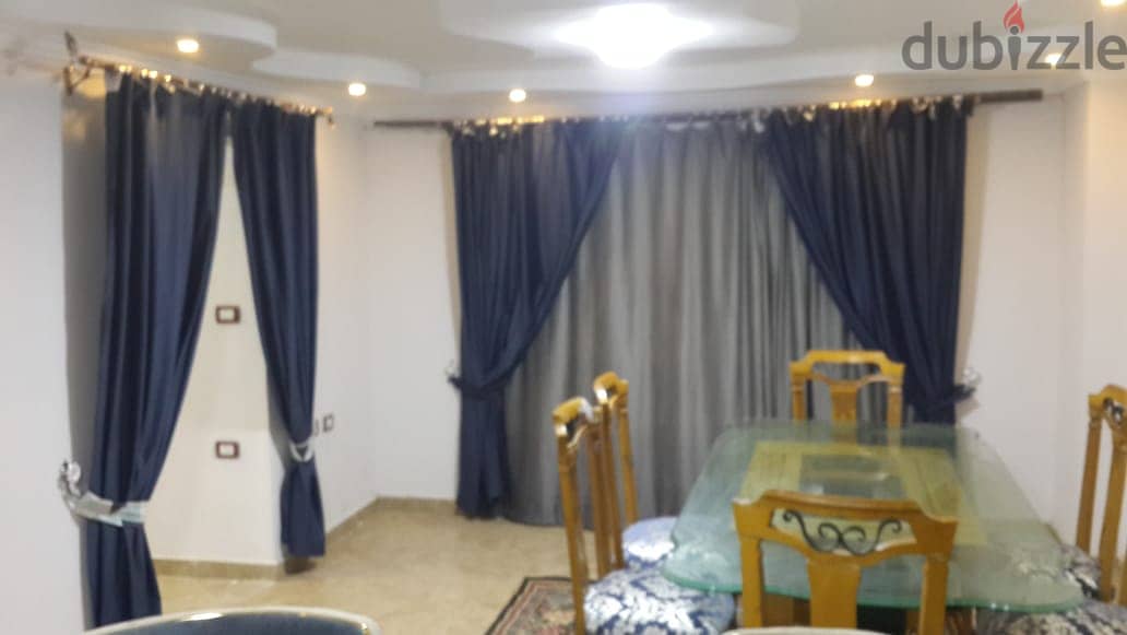 شقة مفروشة فاخرة للايجار يومي اوبالشهر بموقع راقي بمدينة نصر من المالك 5