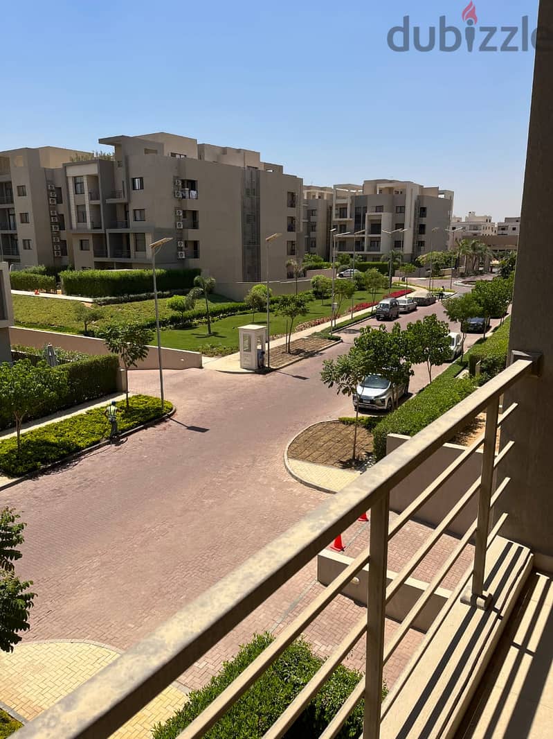 Apartment 160m for rent in fifth square Al-marasem compound new Cairo fifth settlement 5