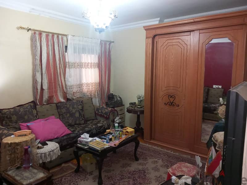 شقة لقطة 235 م للبيع بمدينة نصر موازي لاحمد فخري وقريب من حديقة الطفل 8