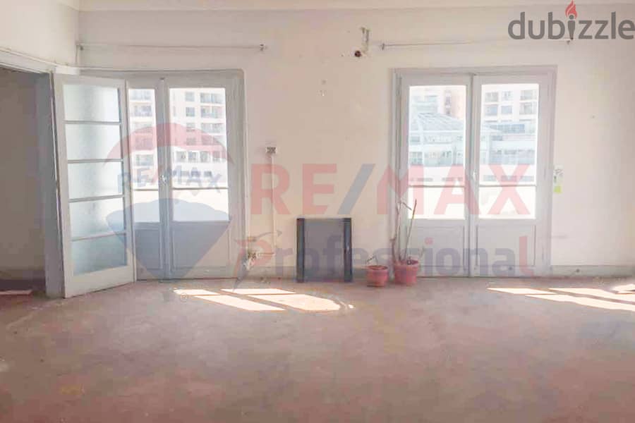 Apartment for rent, 600 sqm, San Stefano (directly on the tram) 3