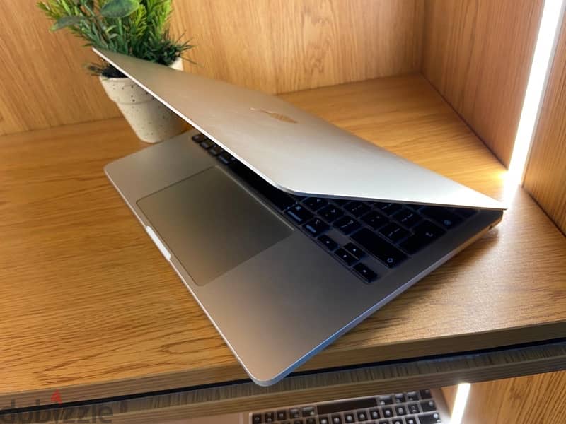 MacBook Pro (13-inch, M1, 2020,16GB,512GB) 5