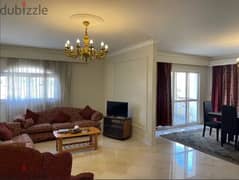 "شقة للايجار في كمبوند بيفرلي هيلز beverly hills في مدينة الشيخ زايد