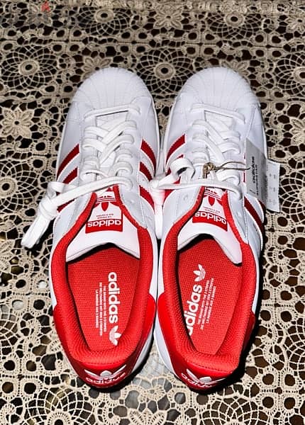 Original superstar adidas shoes - size 46 - new 1